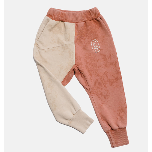 spodnie-dzieciece-dresowe-dwukolorowe-double-nomad-pants-pink-1.png